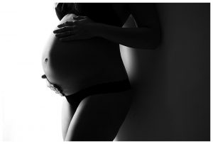 schwanger im fotostudio